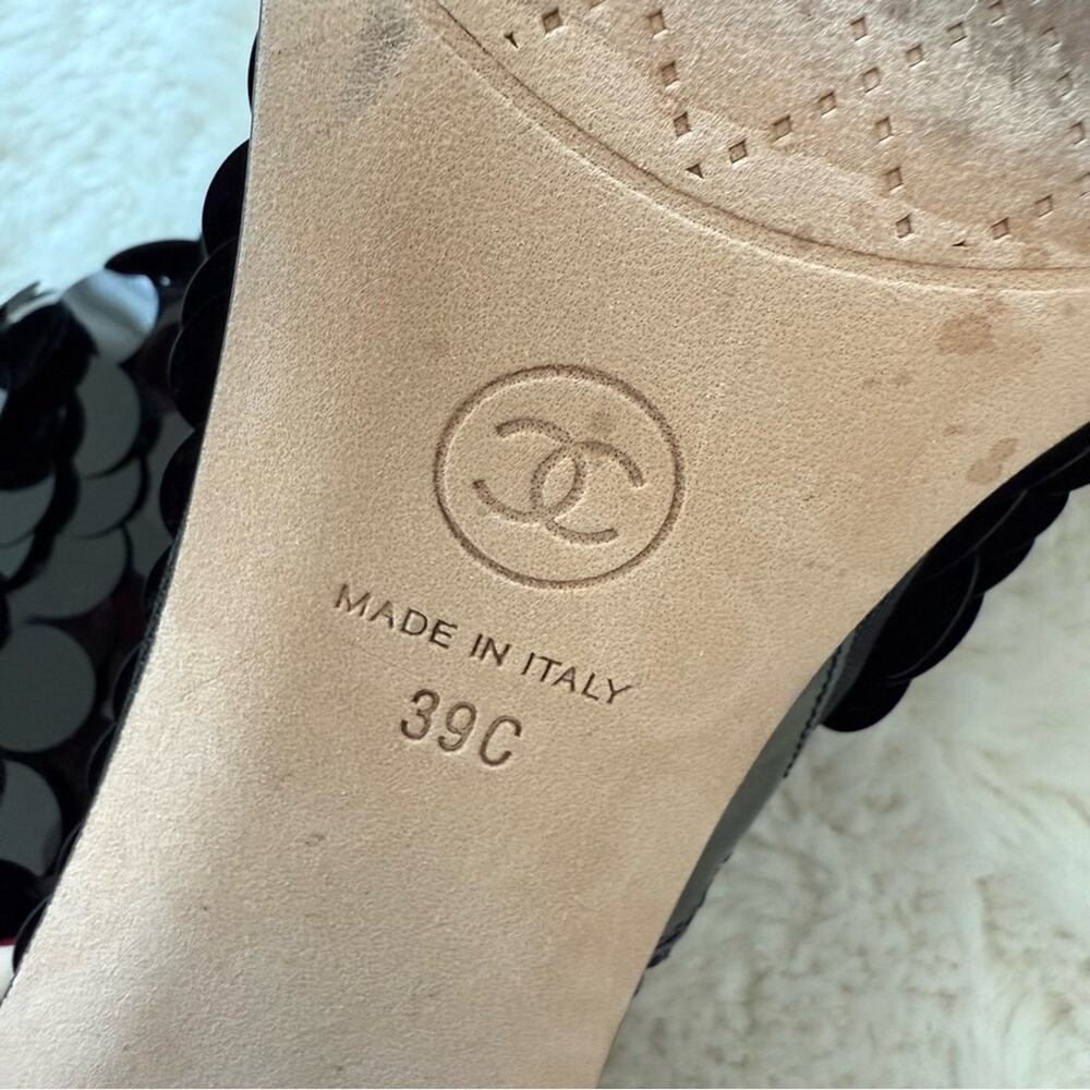CHANEL Interlocking CC Logo Boots size 39 EU Authentic - Picture 10 of 12